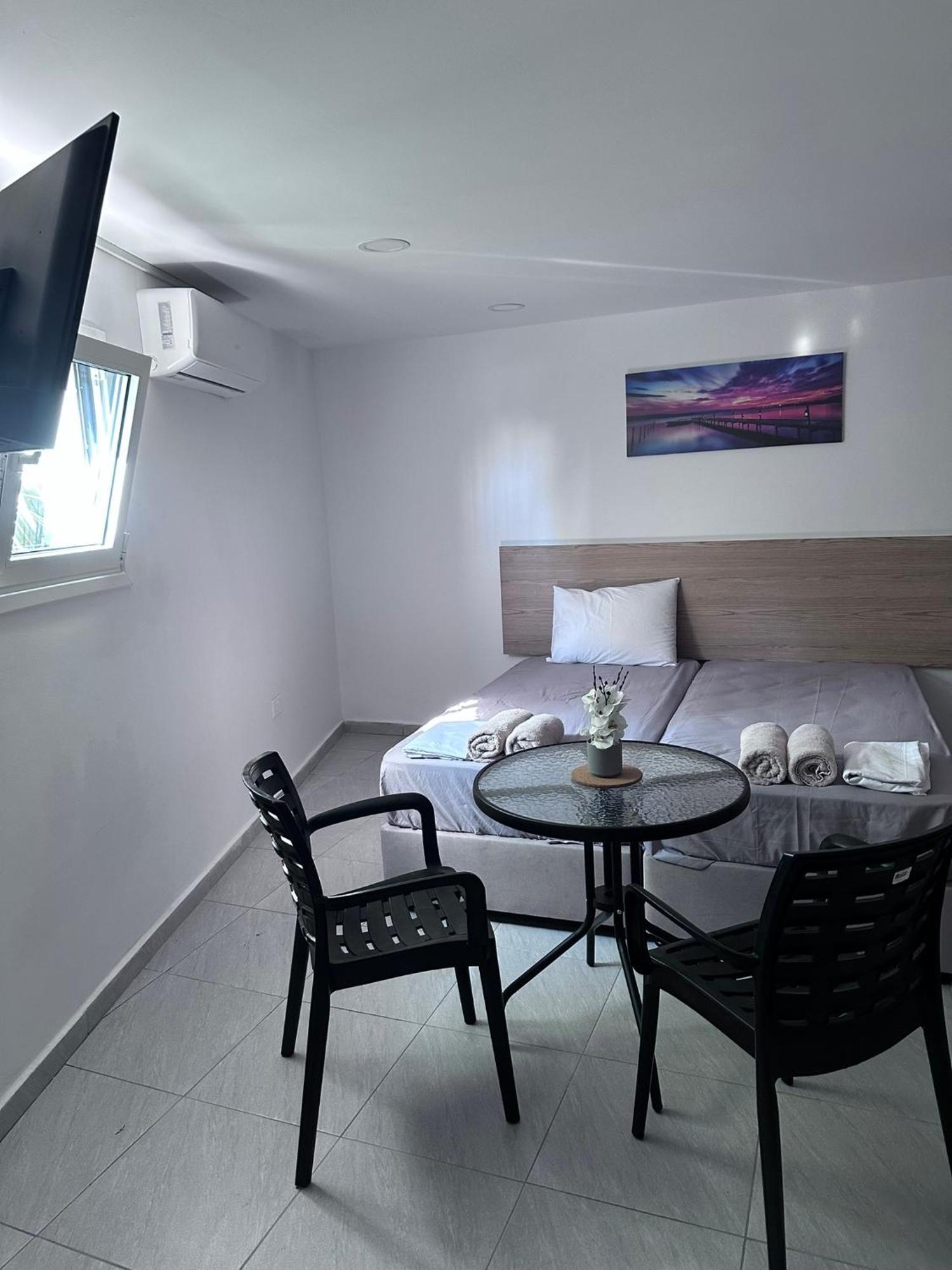 Ivi Apartments Ayia Napa Exterior foto